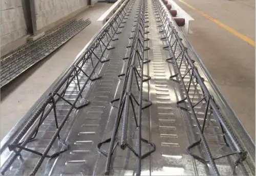 鋼筋桁架樓承板如何在市場中長期發(fā)展？一起聽鋼筋桁架樓承板廠家來聊聊吧。